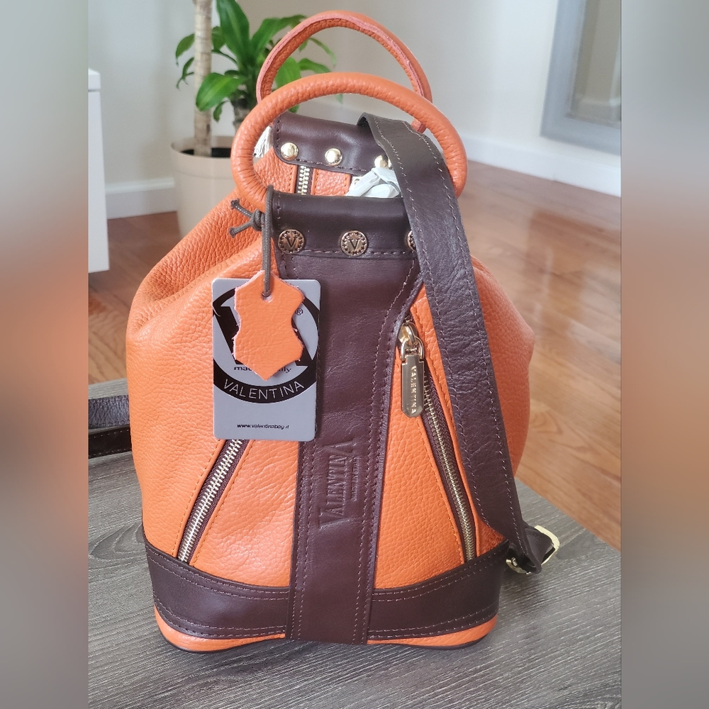 VALENTINA leather convertible backup(Italian brand)